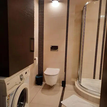 Luxury Senate * Krakov